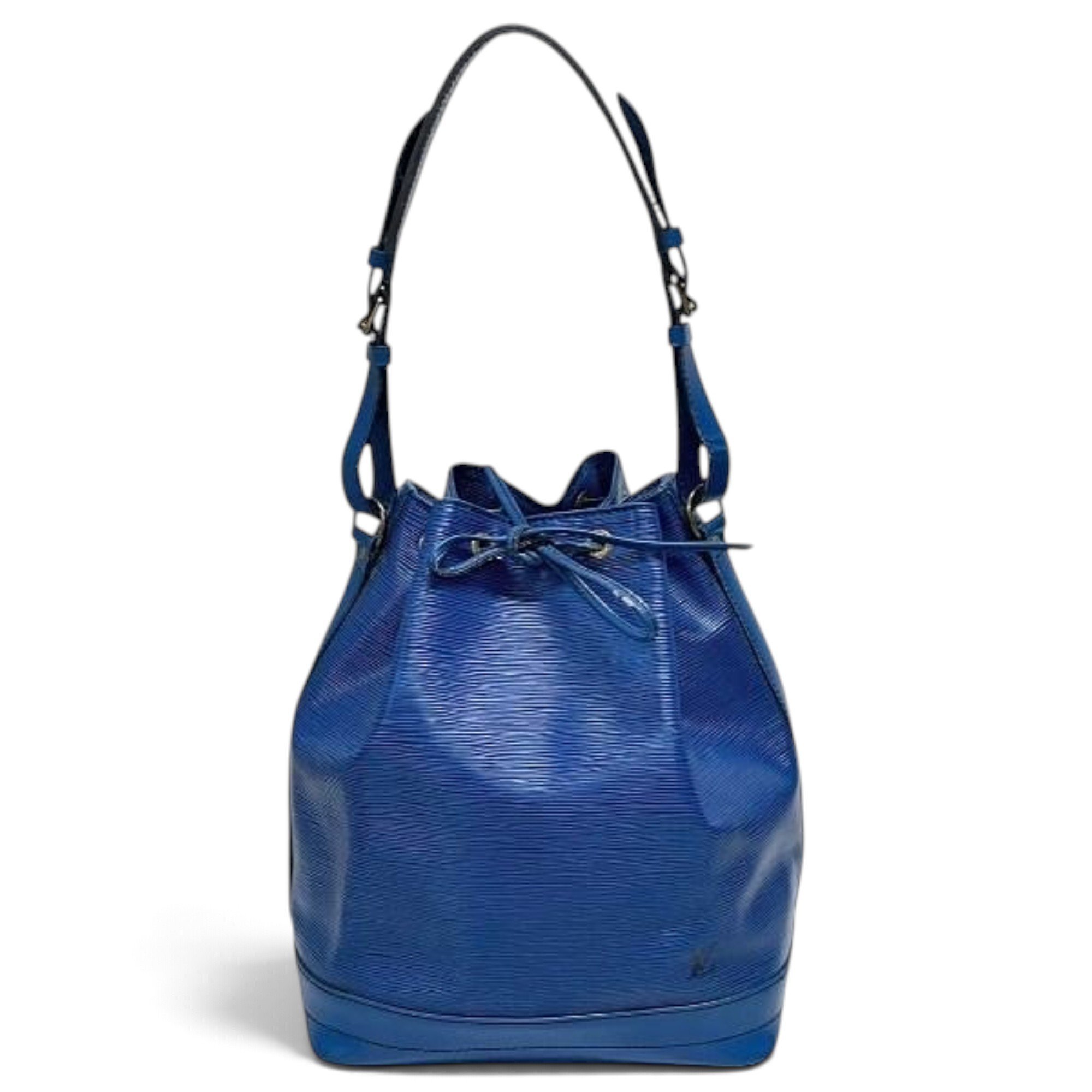Noé leather bag