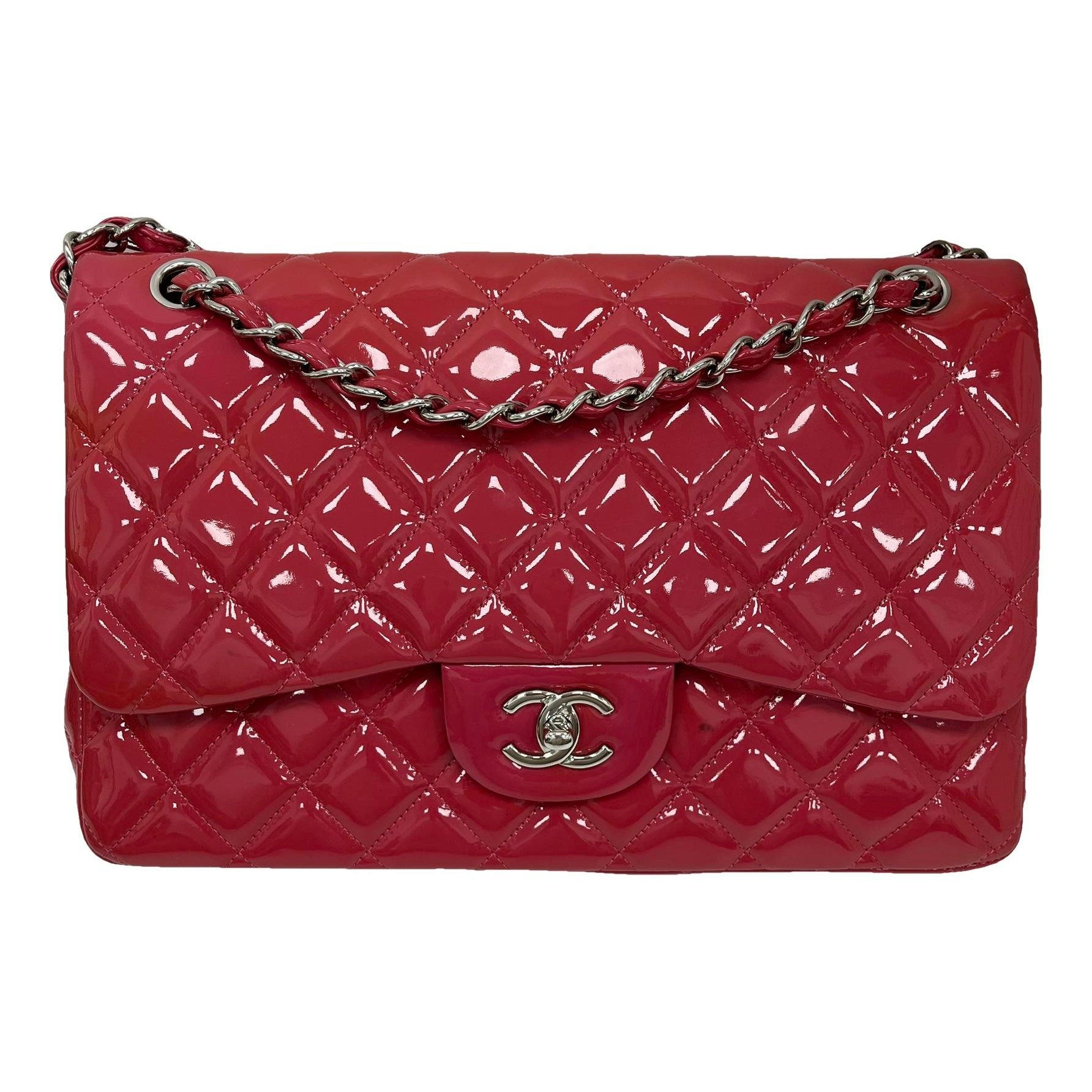 Timeless/Classique patent leather handbag