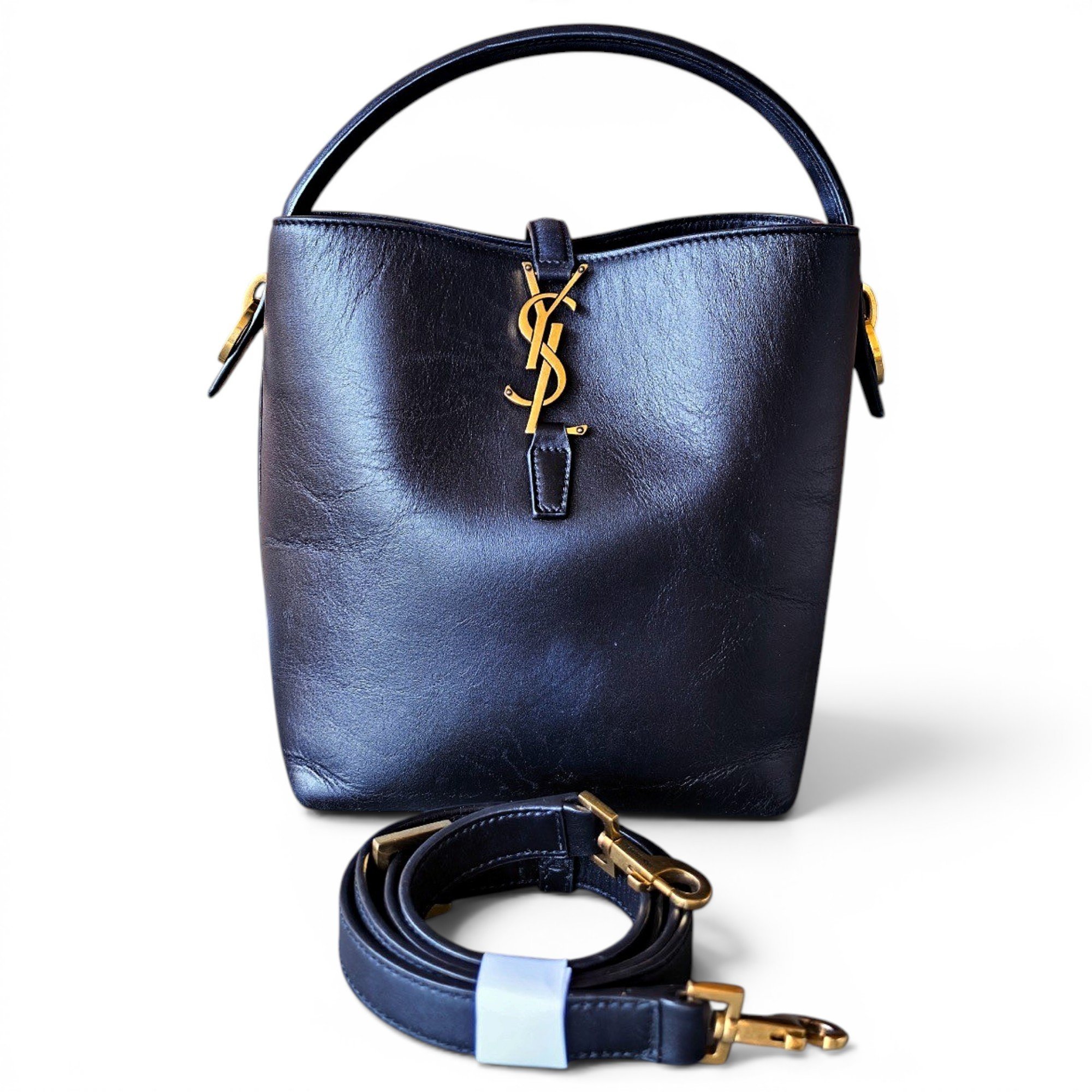 Le 37 leather handbag
