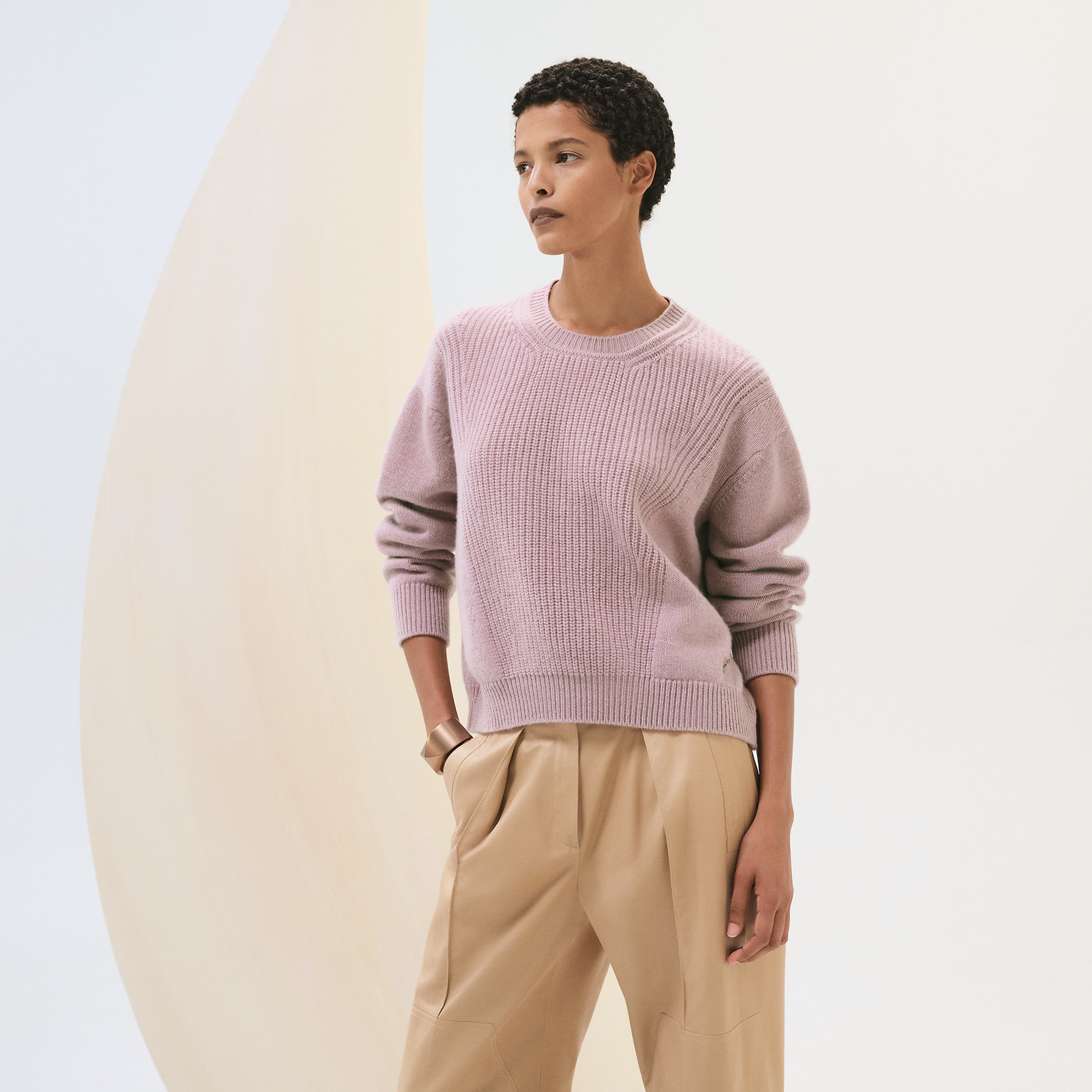 Cashmere long-sleeve sweater