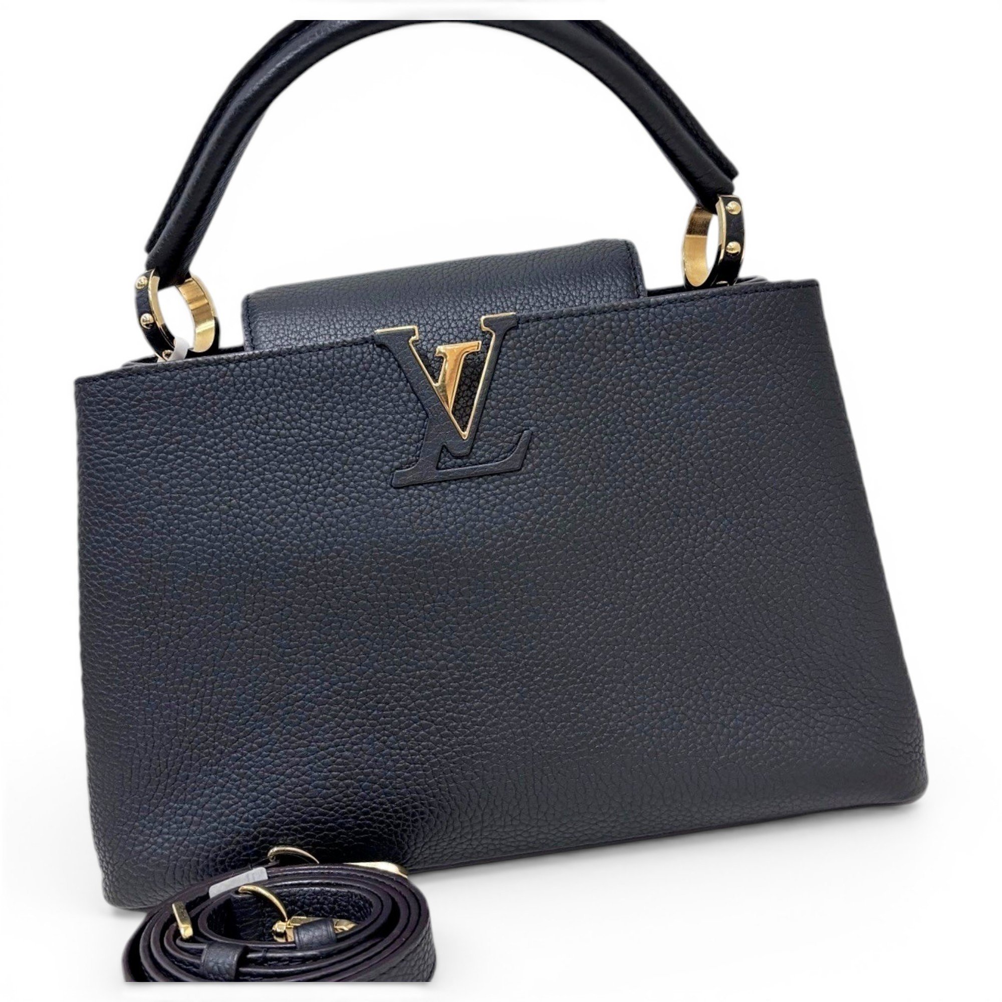 Capucines leather handbag