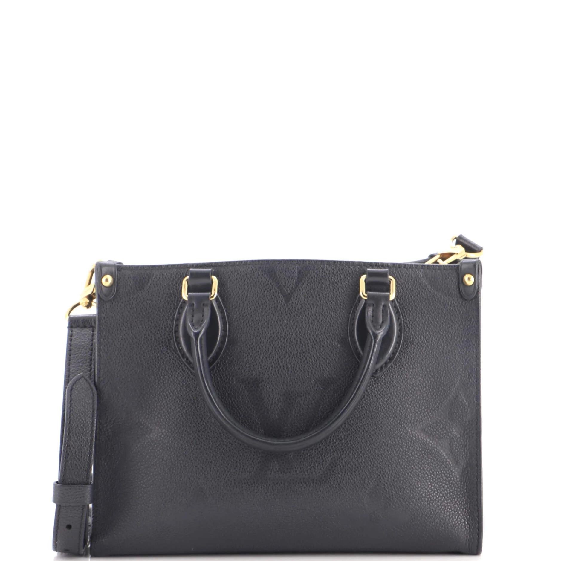 Louis Vuitton Leather handbag