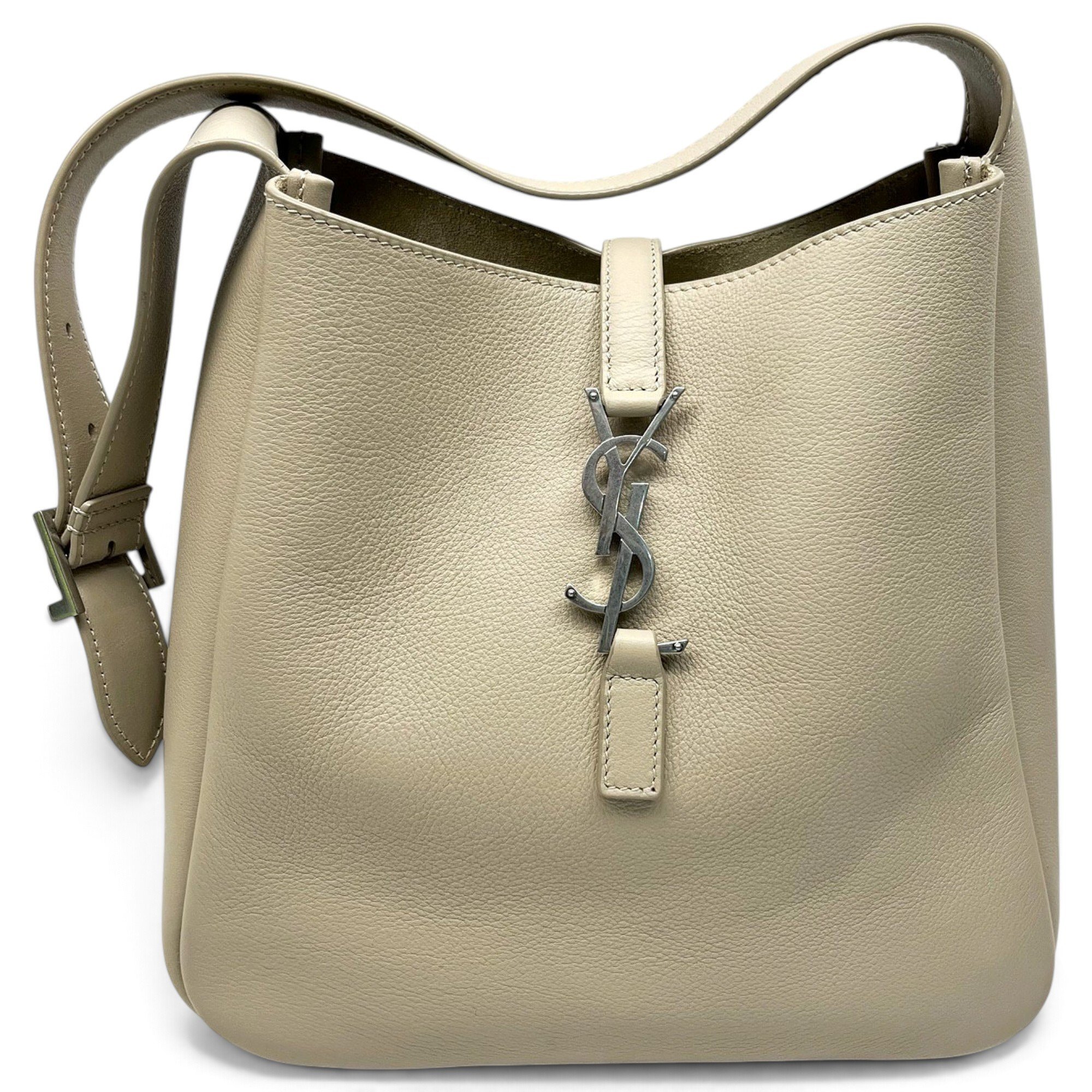 Le 5 à 7 leather handbag