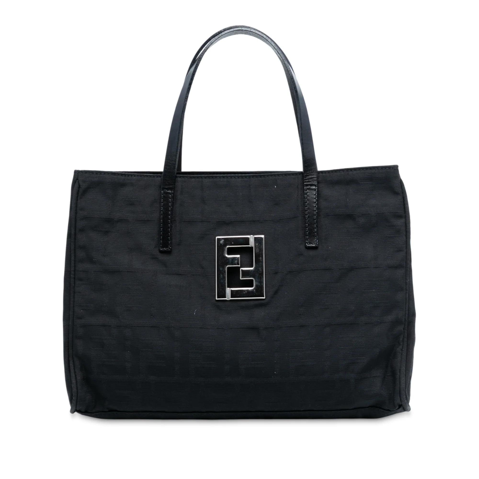 Pocket leather tote