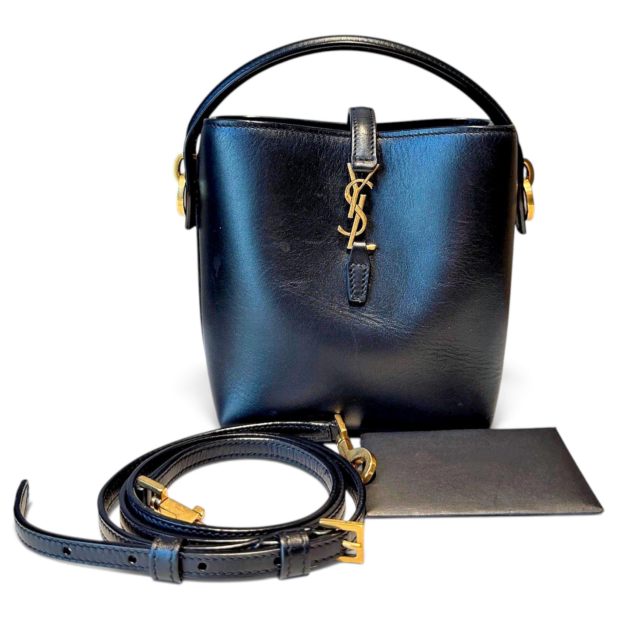 Le 37 leather handbag