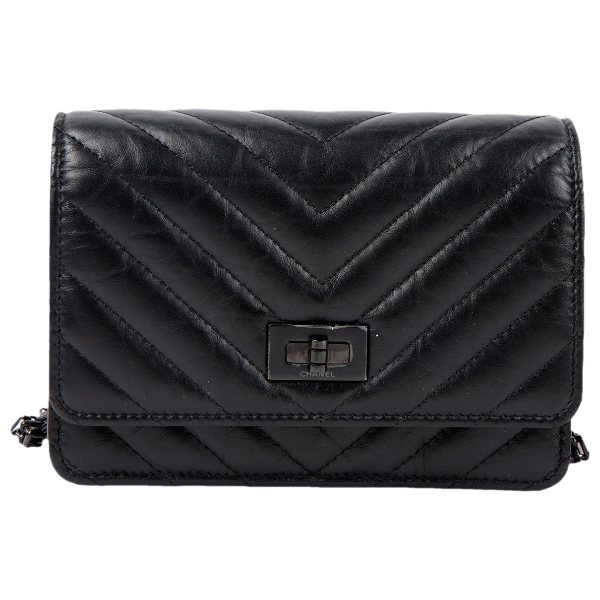 Wallet On Chain 2.55 leather crossbody bag