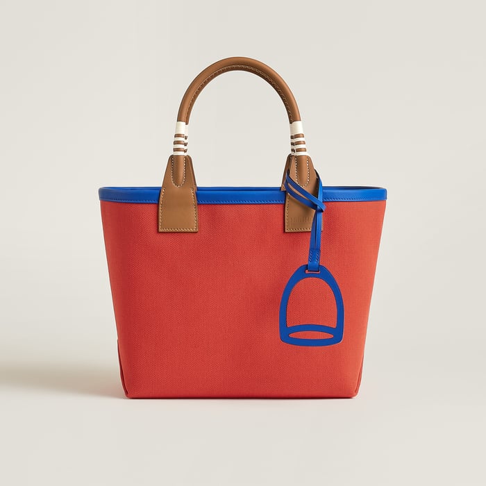Steeple 25 Bag