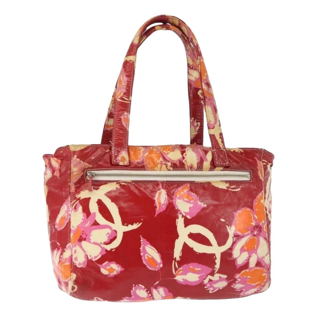 Leather tote