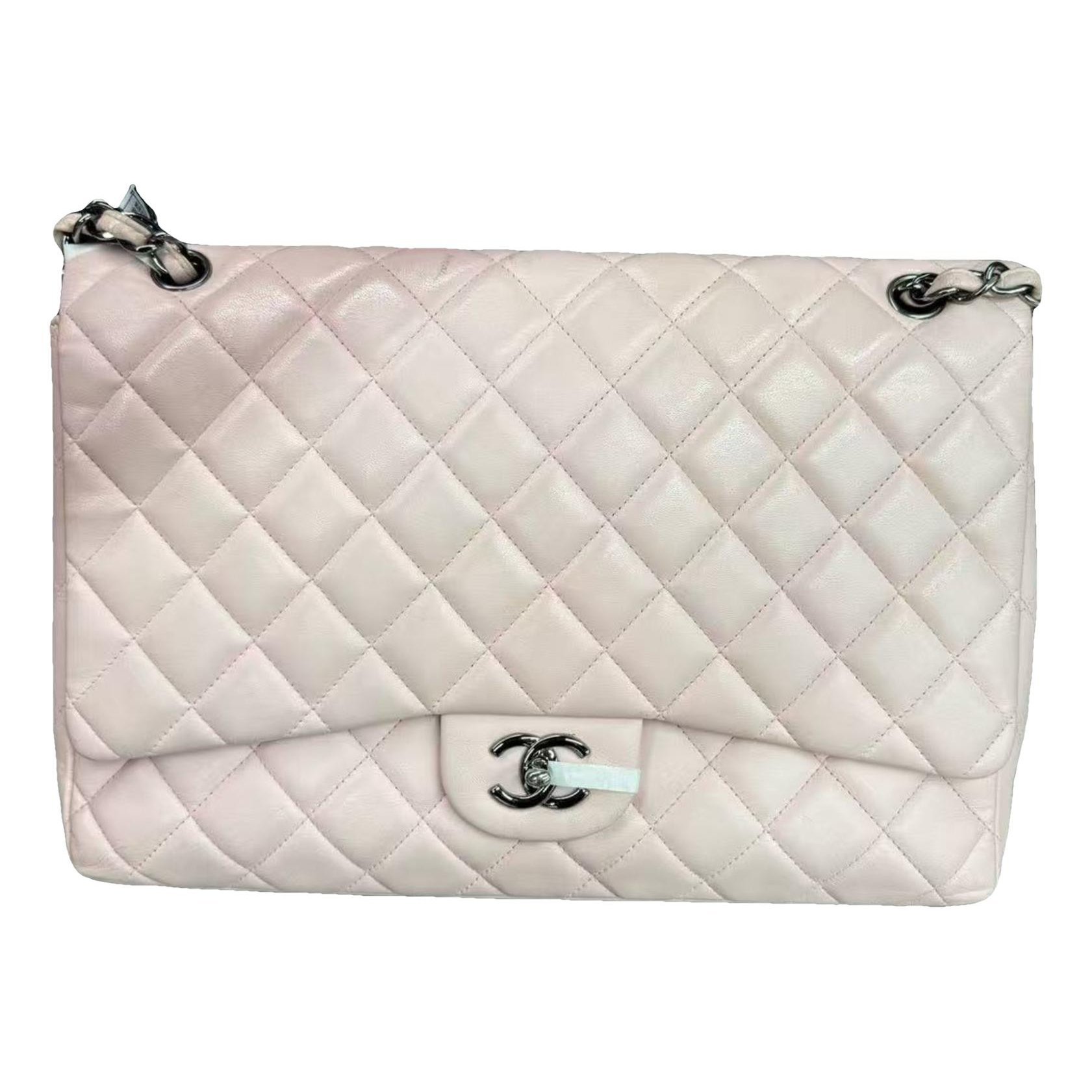 Timeless/Classique leather crossbody bag