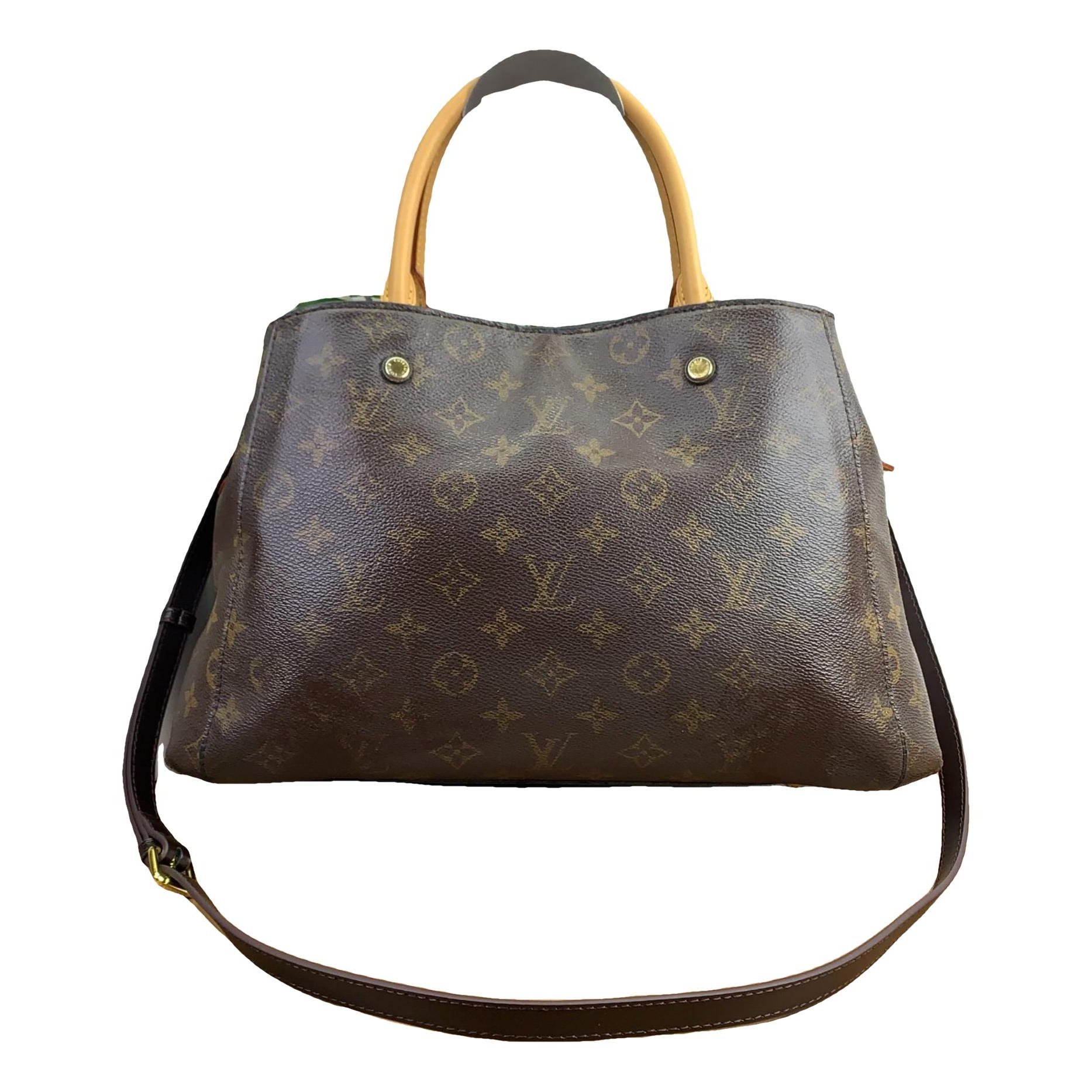 Montaigne leather bag