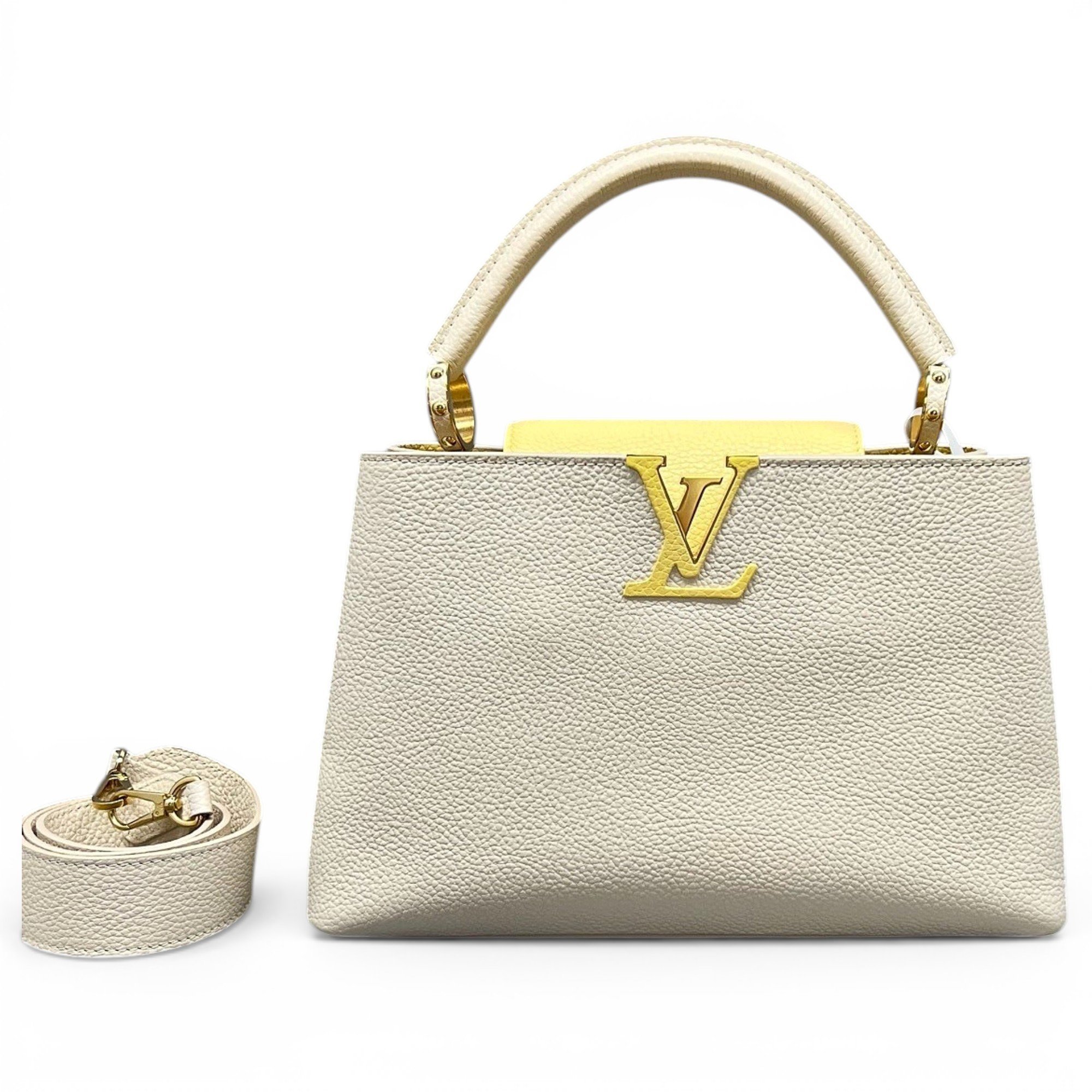 Capucines leather handbag