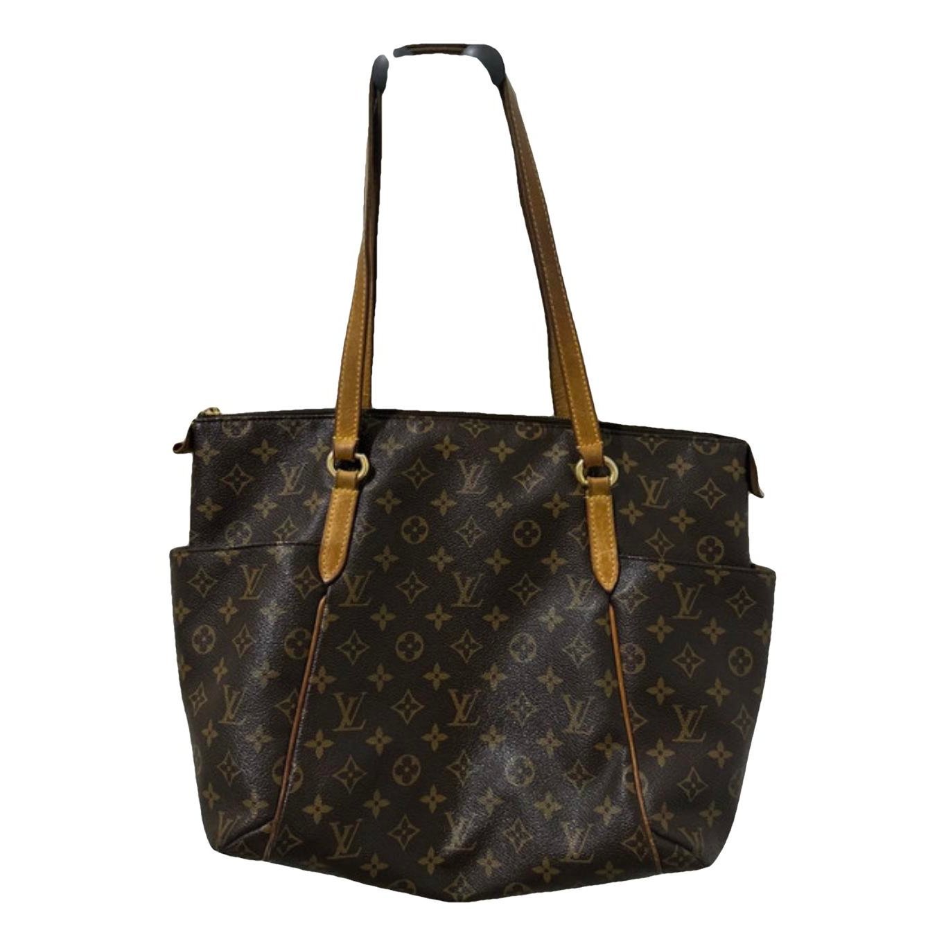 Totally leather handbag