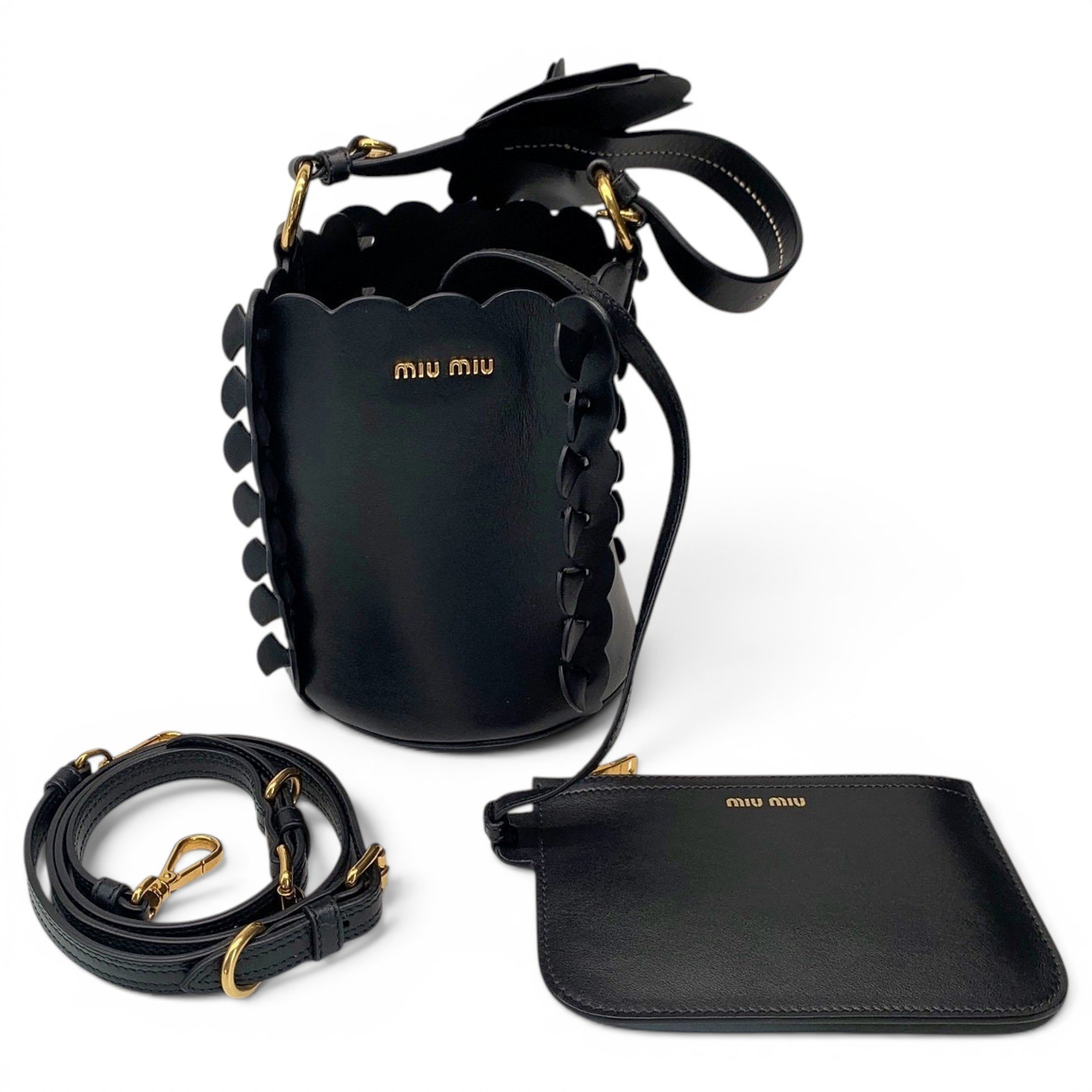 Leather bag