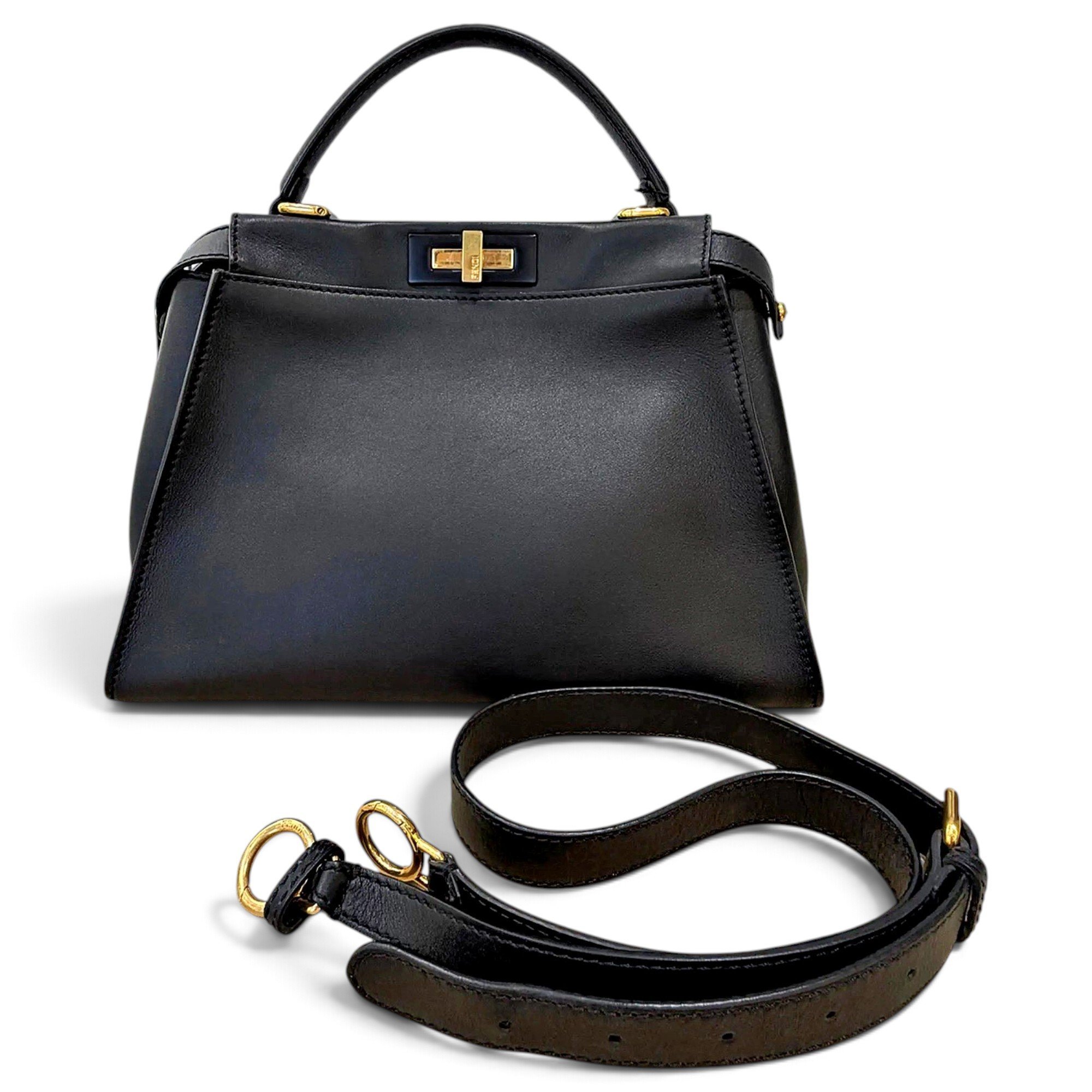 Peekaboo Essentially leather handbag