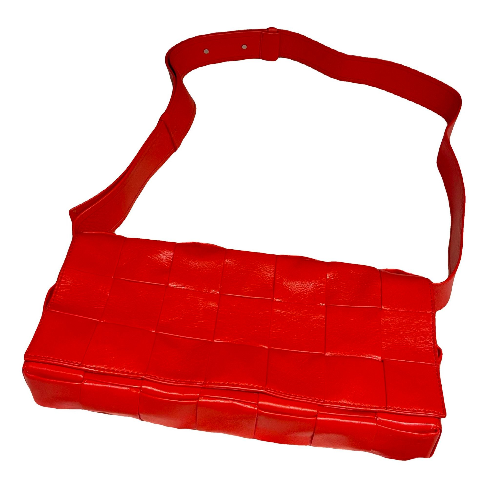 Brick Cassette leather crossbody bag