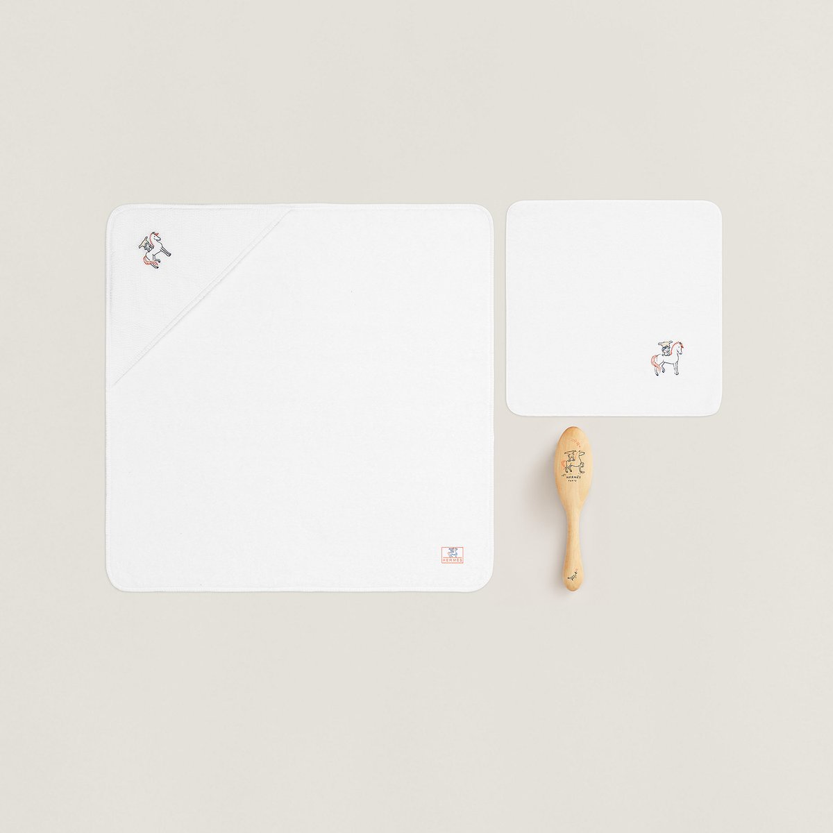 Blanc Crème Cabriole Bath Set