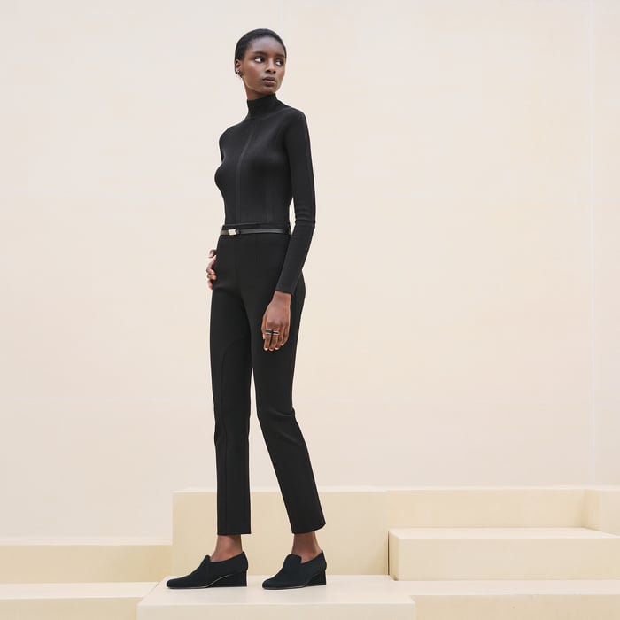High-waisted pants