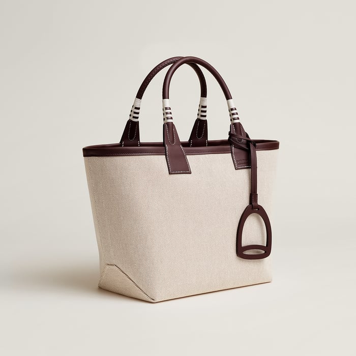 Steeple 25 Bag