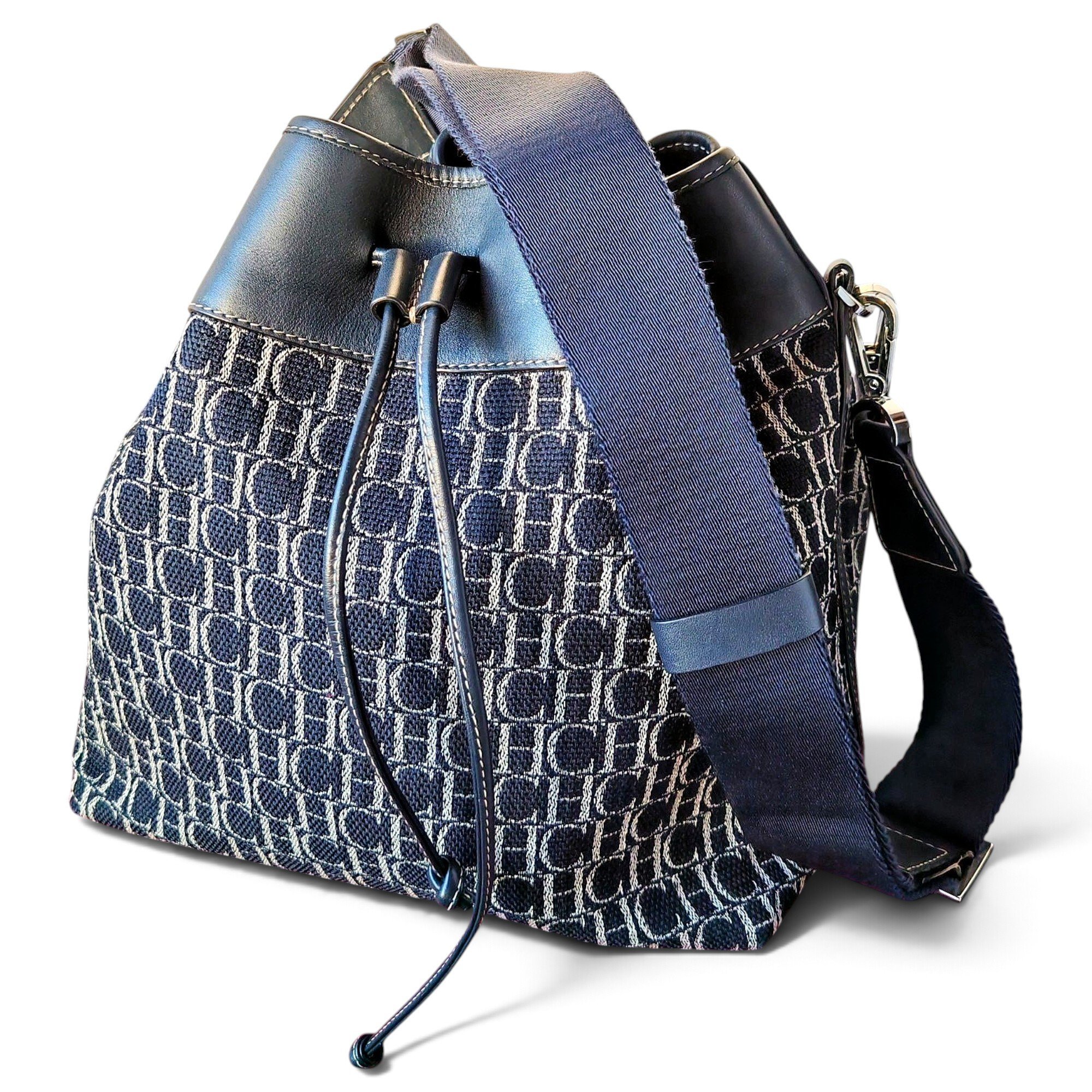 Leather bag