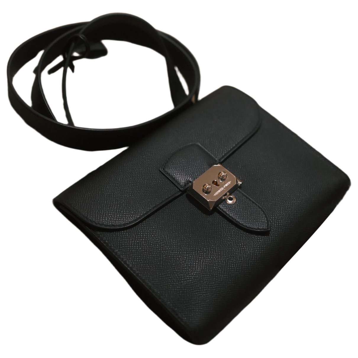 Leather travel bag