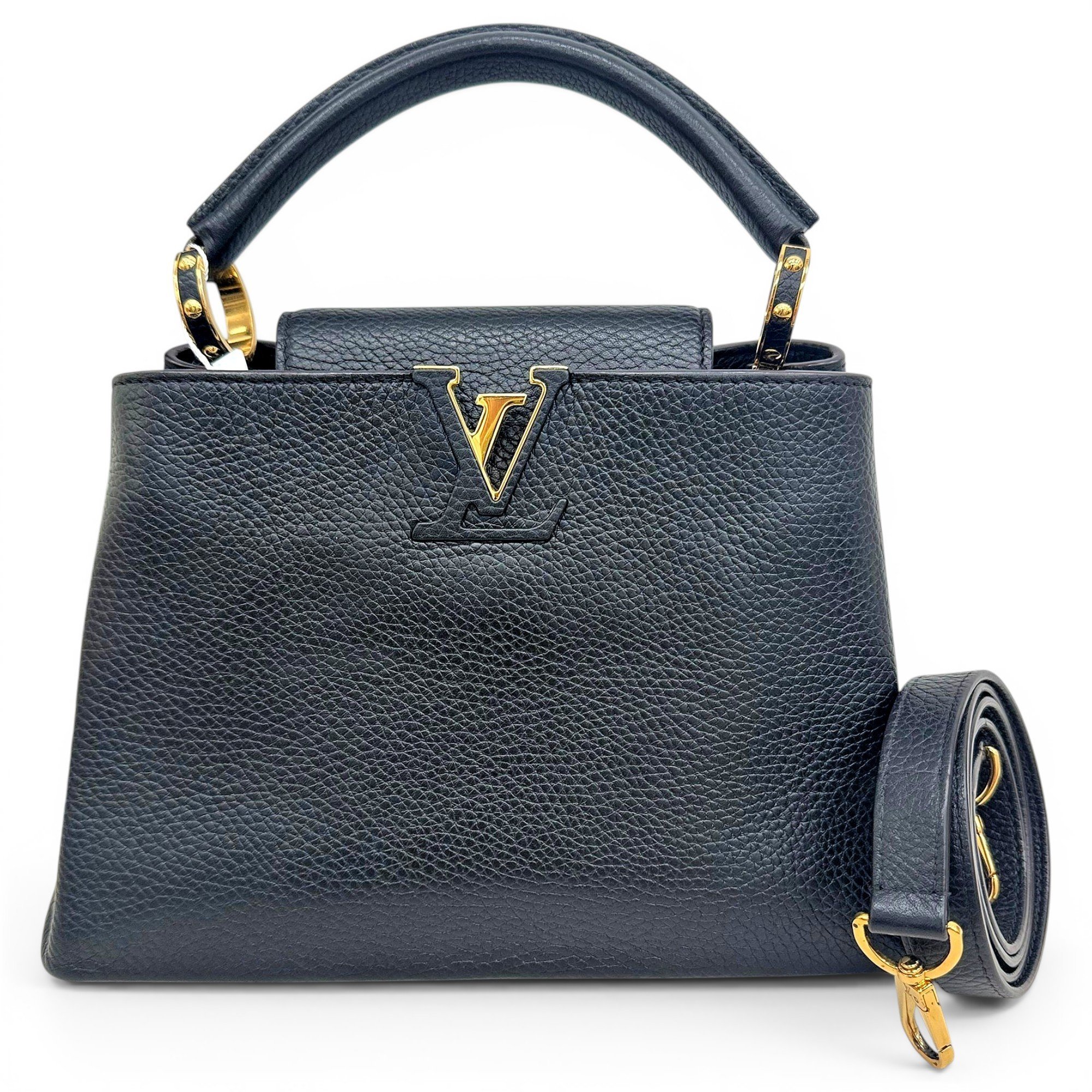 Capucines leather handbag