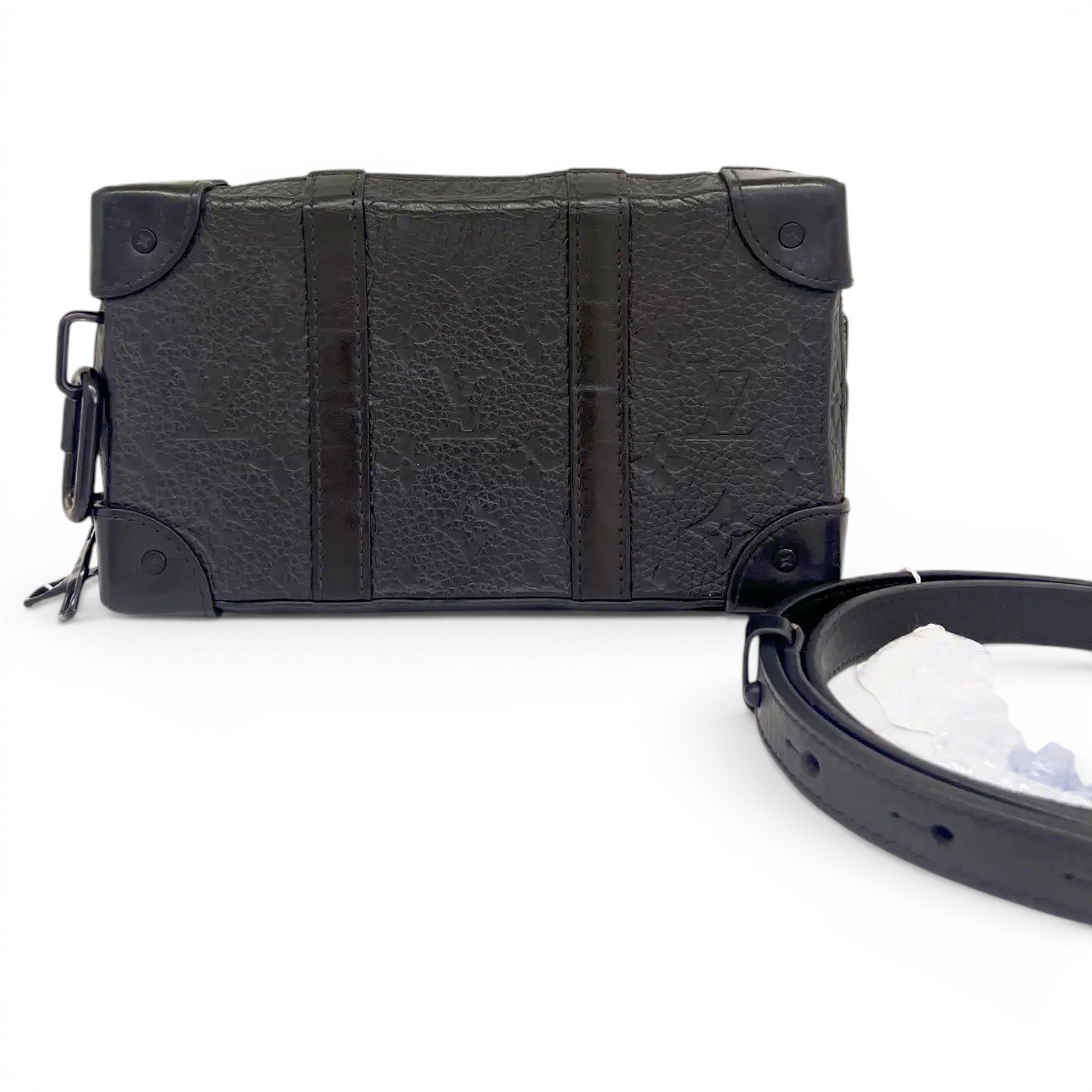 City Trunk leather handbag