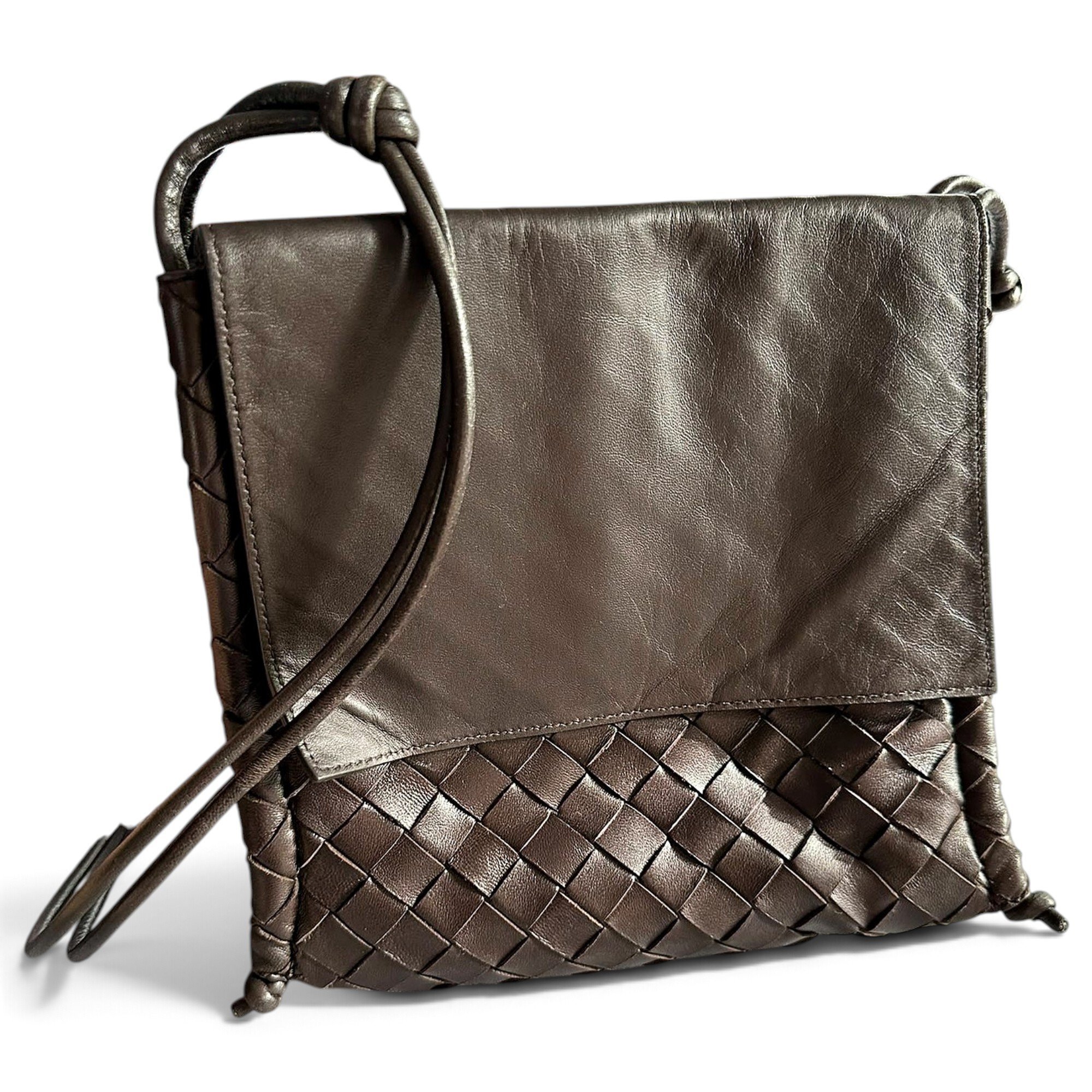 Leather bag