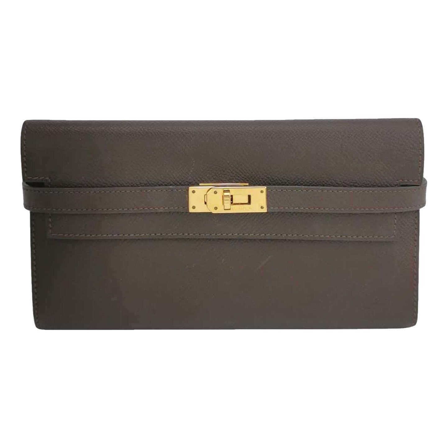 Kelly to go leather clutch bag