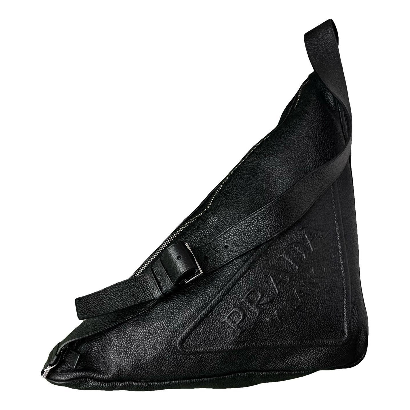 Triangle leather handbag