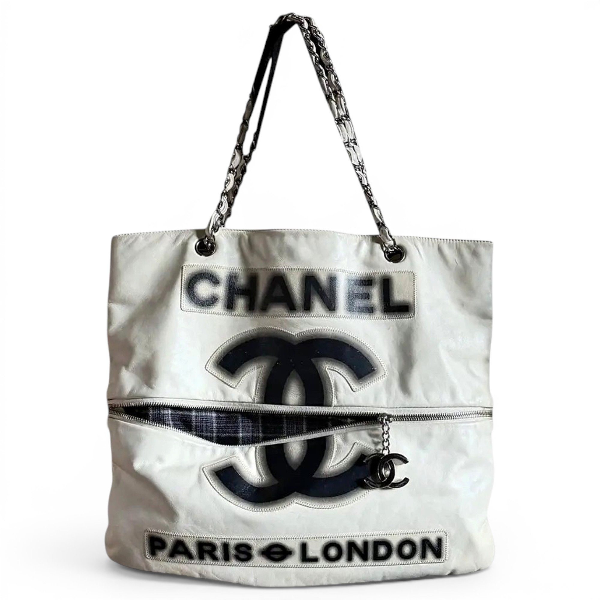 Leather tote