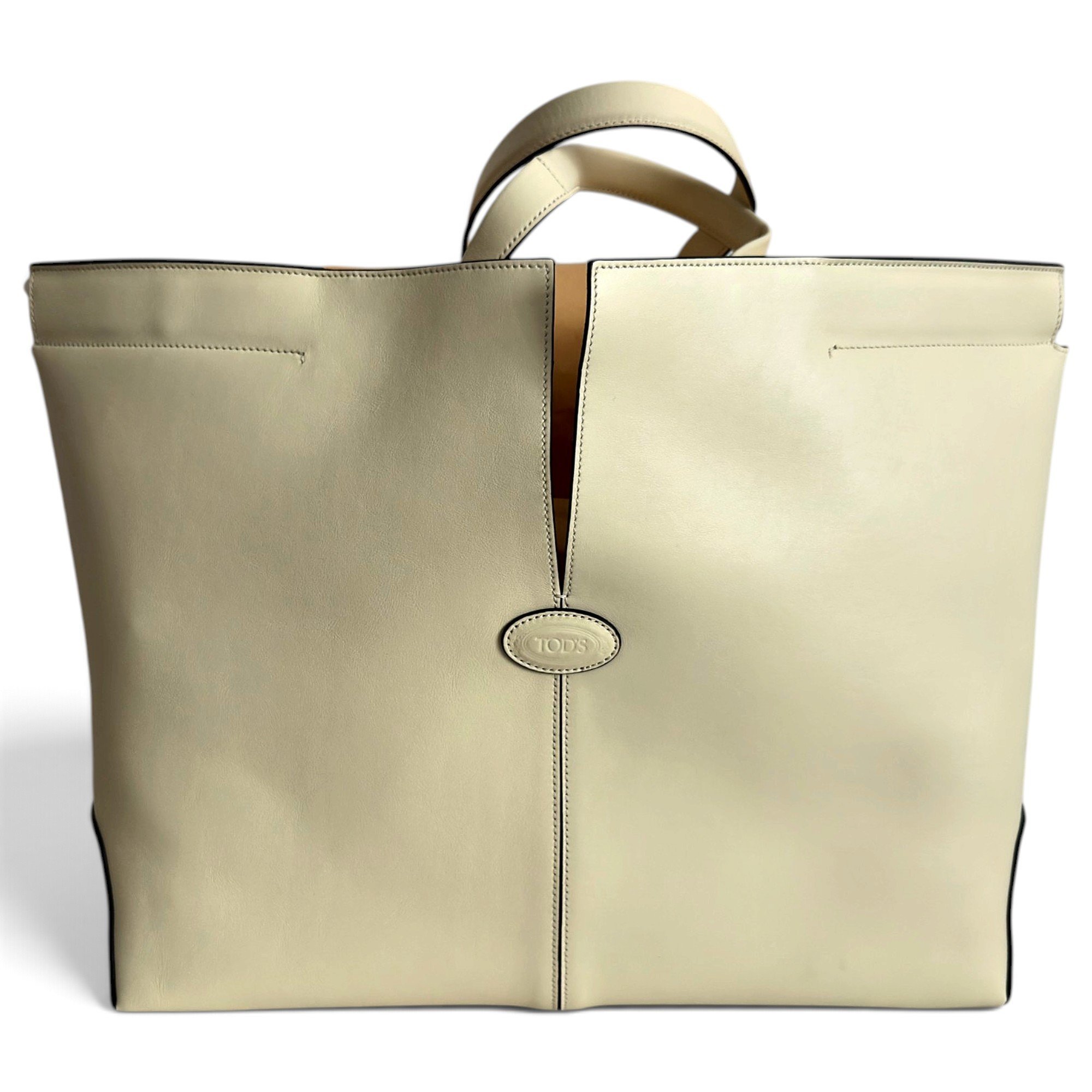 Leather tote