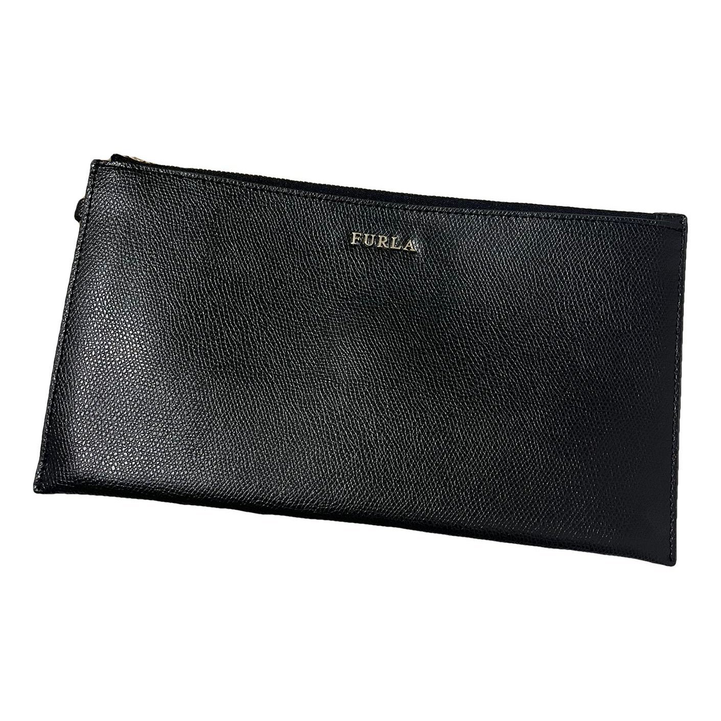 Leather clutch bag