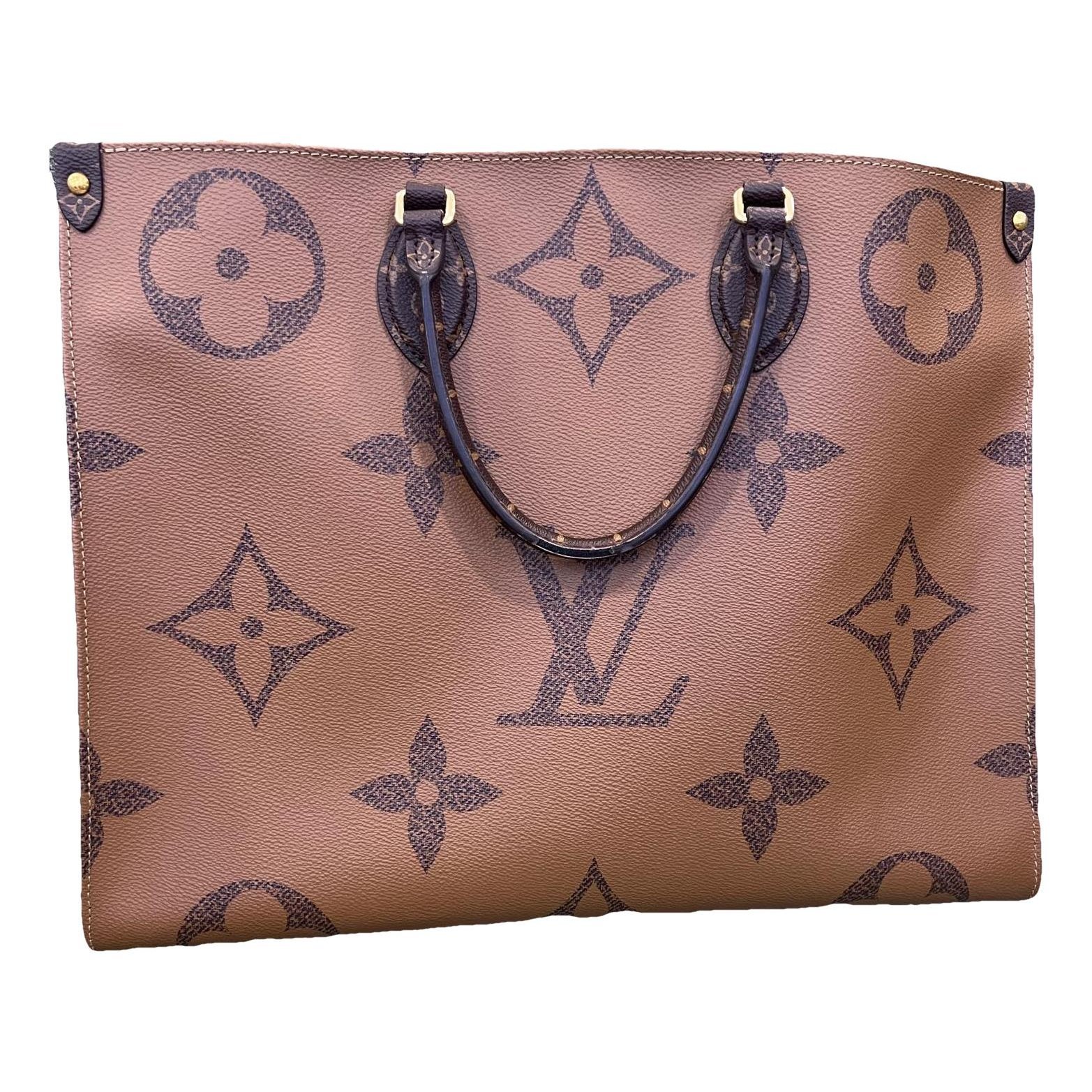 Onthego leather tote