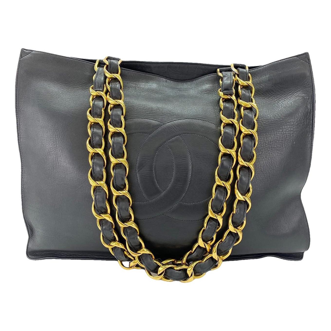Vintage CC Chain leather tote