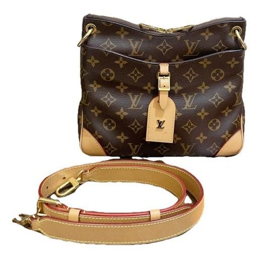 Leather crossbody bag