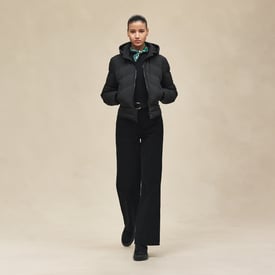 Short puffer coat
