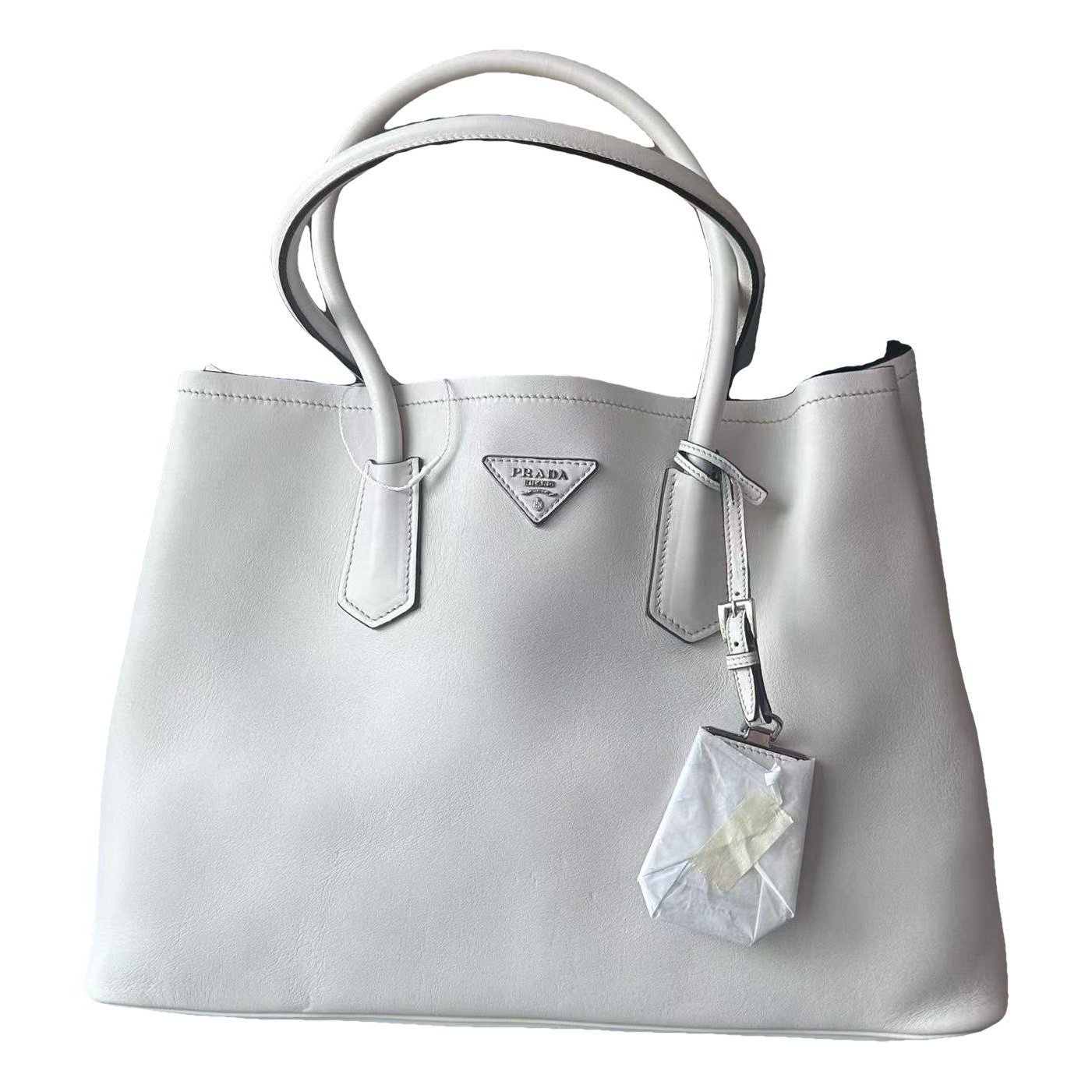 Double leather handbag