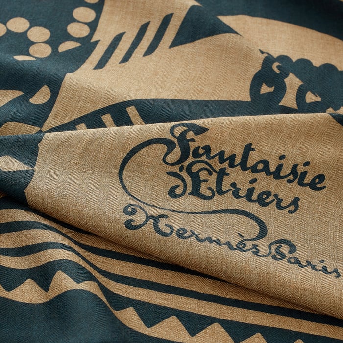 Fantaisie d'Etriers Shawl 140