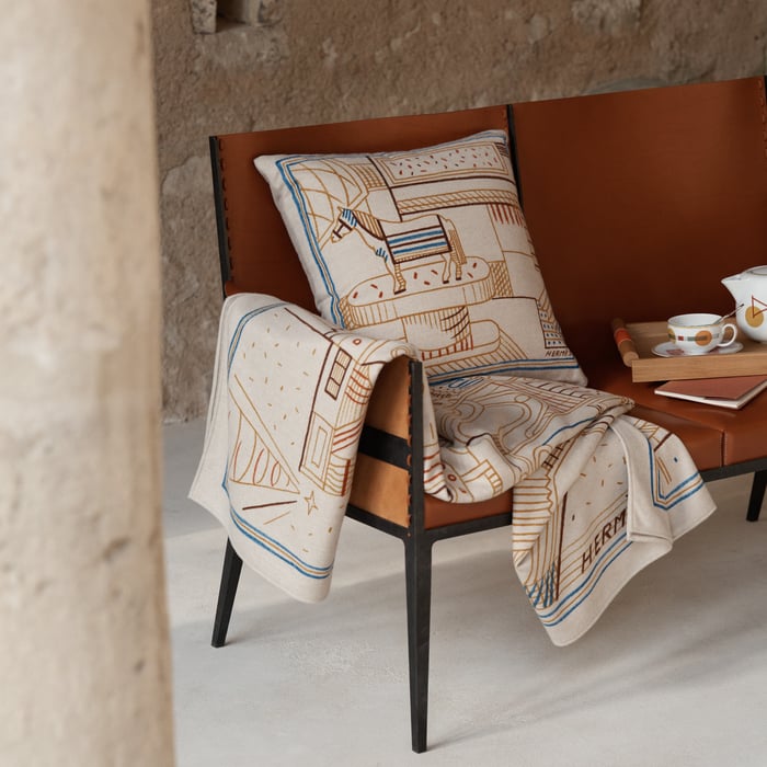 Ciel Etages Du Faubourg Blanket
