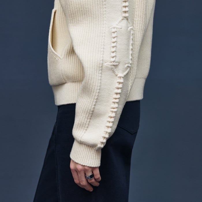 Blanc Naturel Hooded Sweater
