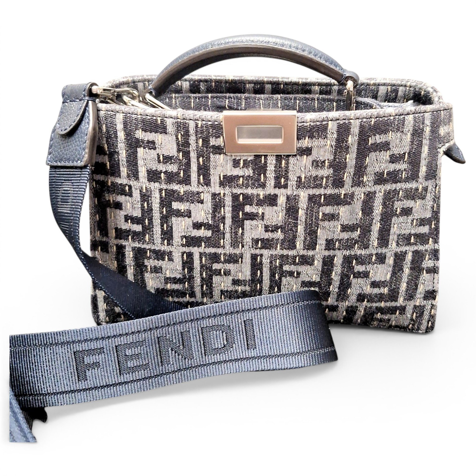 Peekaboo cloth clutch bag
