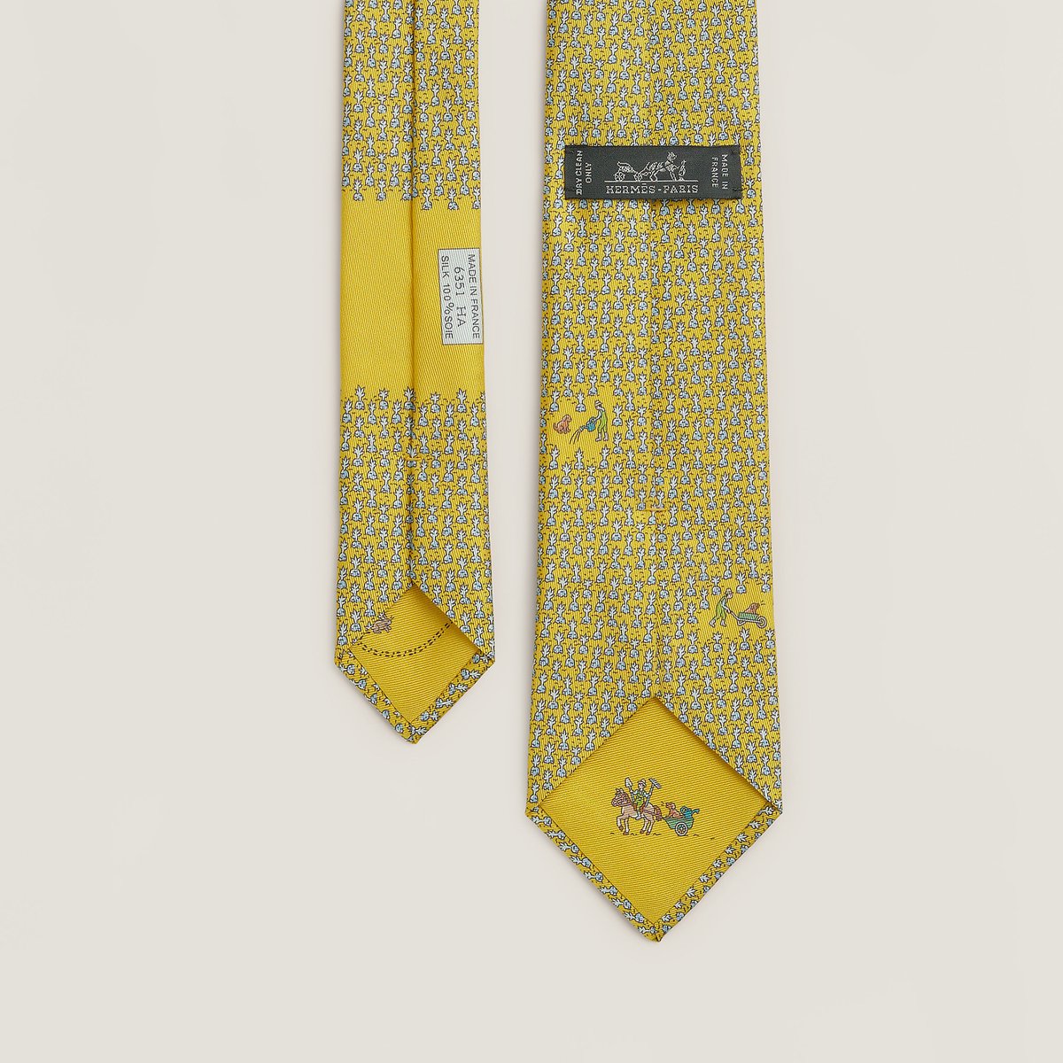 Bunny Dream tie
