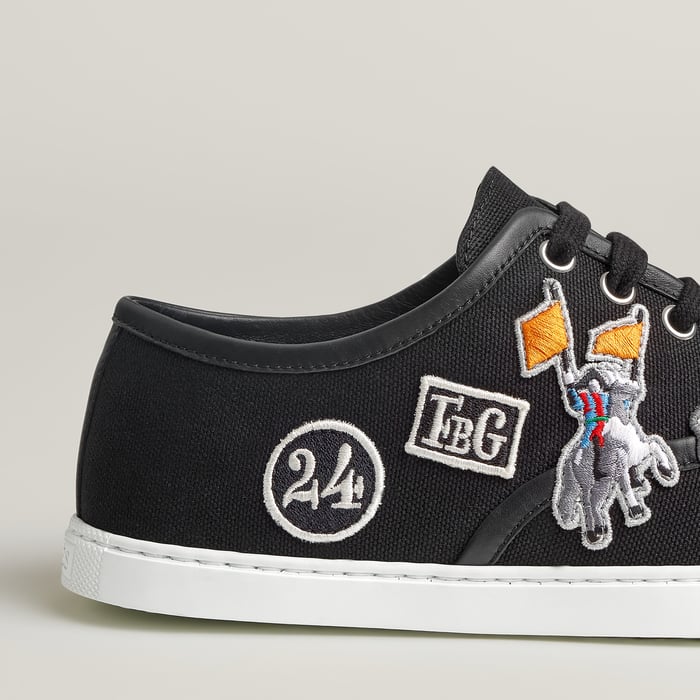Noir Innocent Sneaker