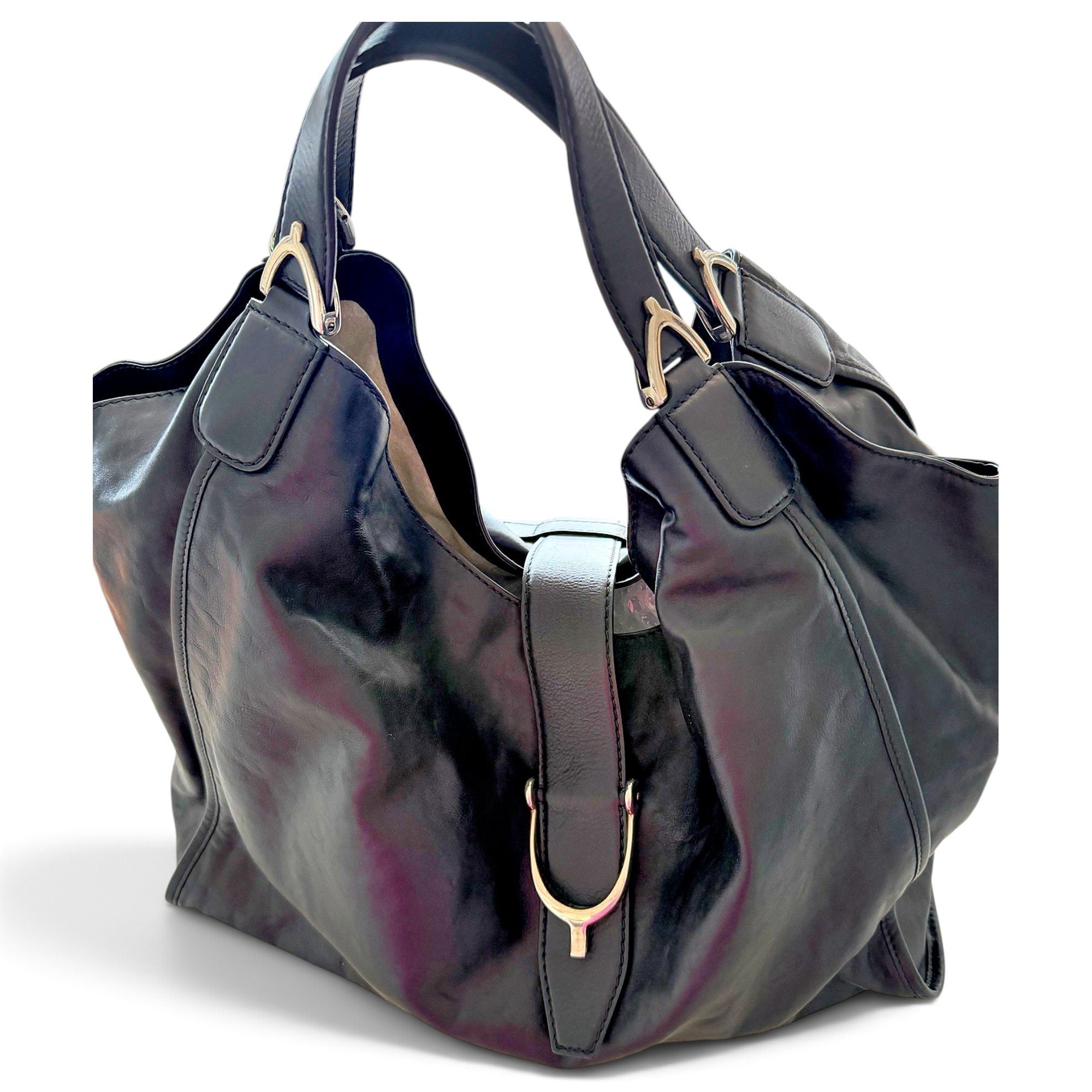 Softbit leather handbag