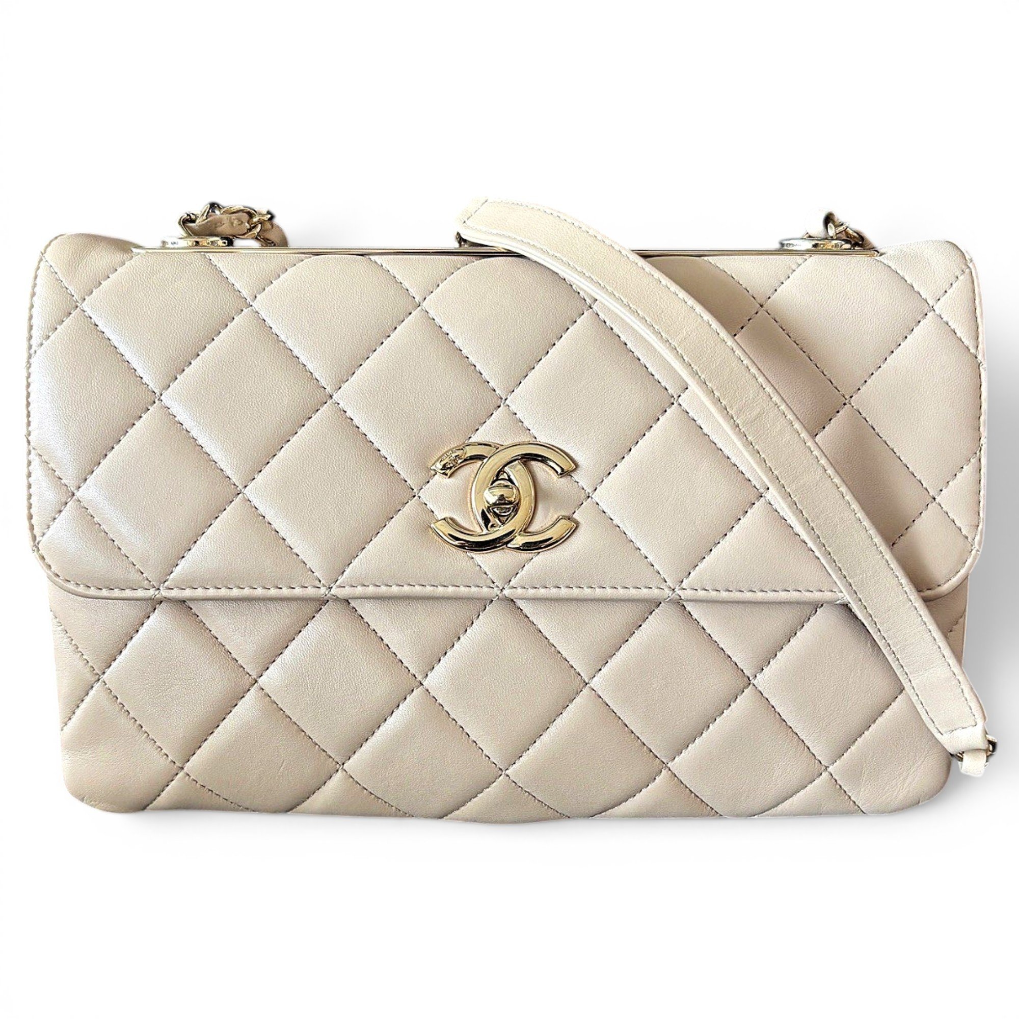 Trendy CC leather crossbody bag