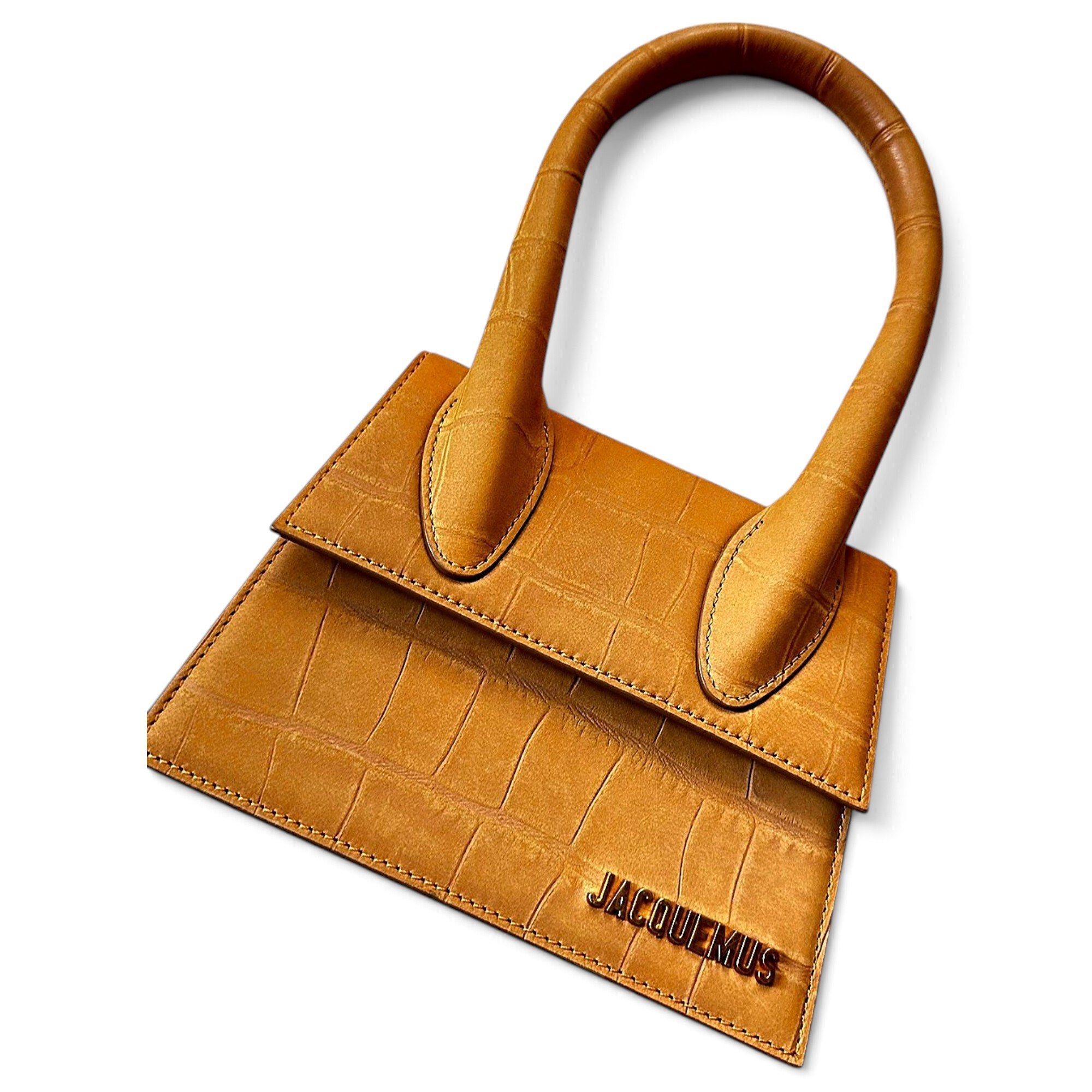 Jacquemus Le Chiquito Moyen leather tote