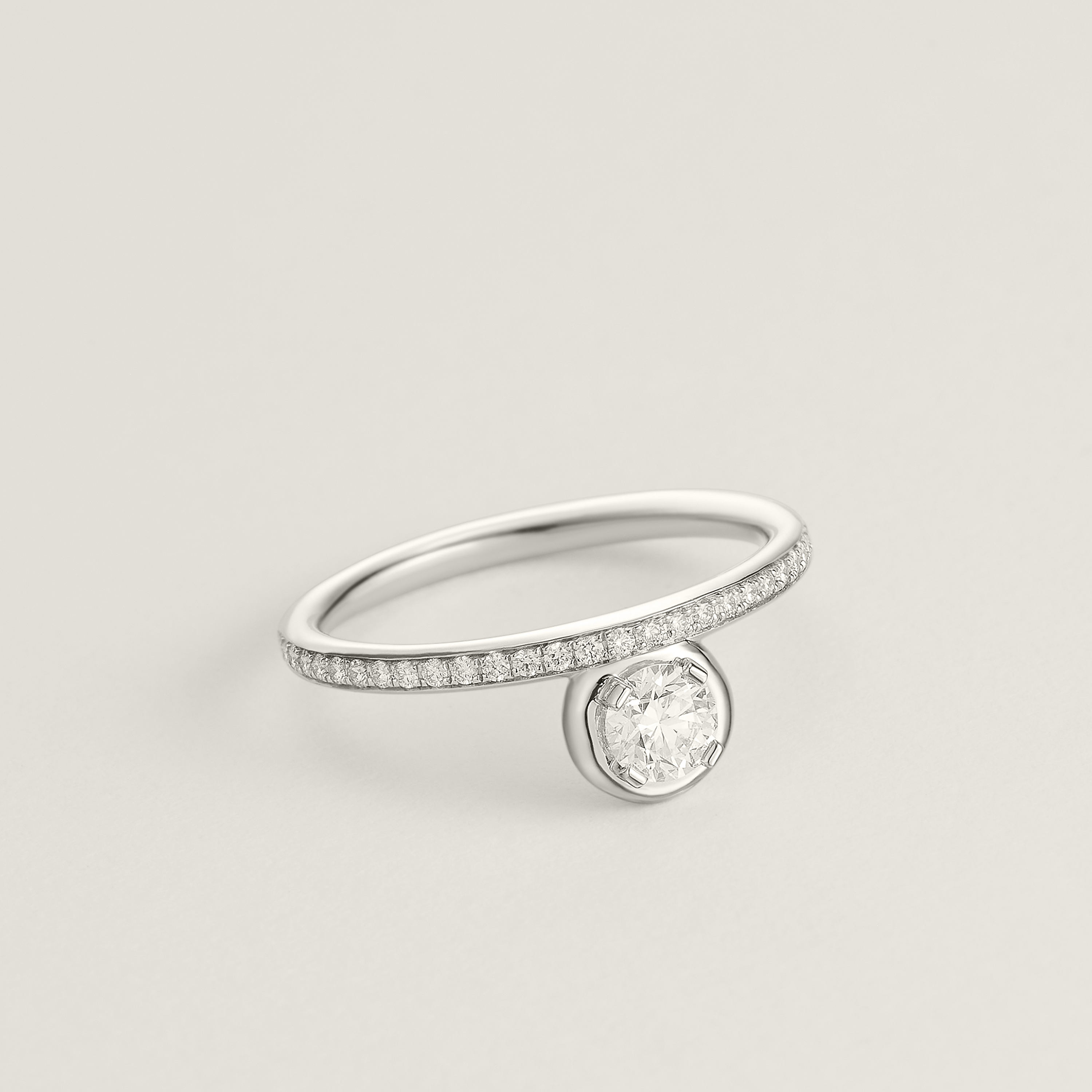 Hermes Petit Jete 솔리테어 인게이지먼트 링