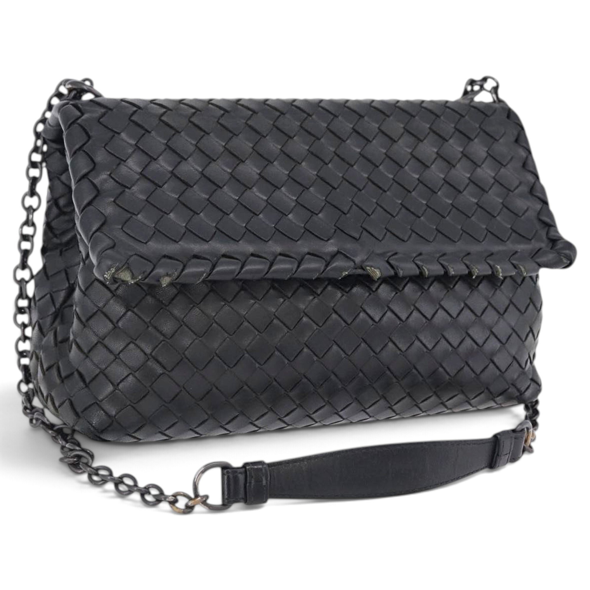 Veneta leather handbag
