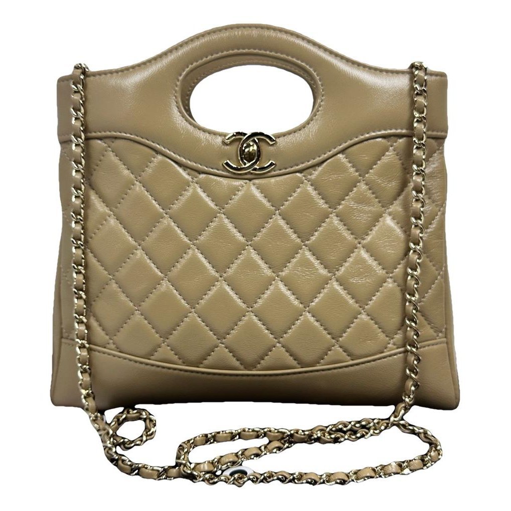 31 Vintage leather crossbody bag