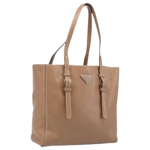 Leather tote